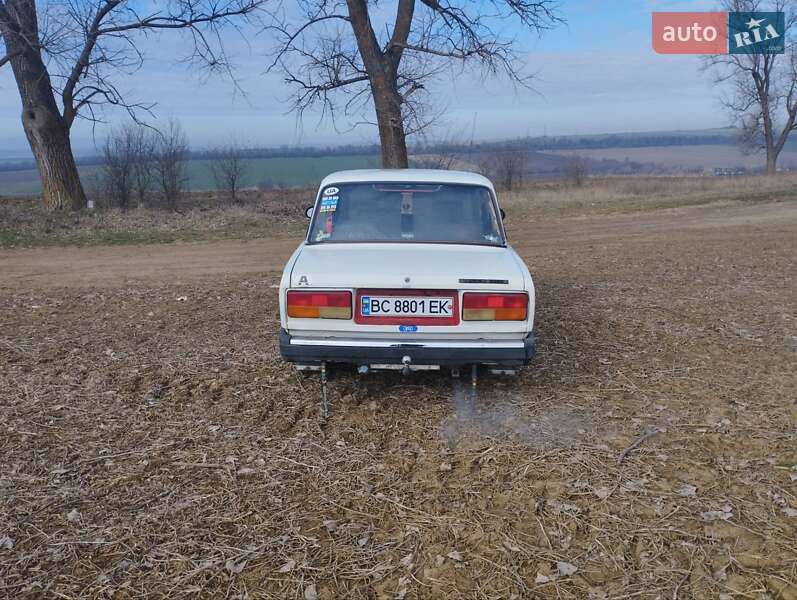 Седан ВАЗ / Lada 2107 1991 в Золочеве фото 8 Седан ВАЗ / Lada 2107 1991 в Золочеве