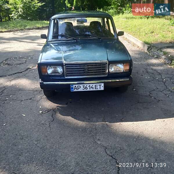 Седан ВАЗ / Lada 2107 2005 в Украинке