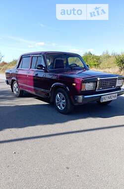 Седан ВАЗ / Lada 2107 2002 в Иршаве