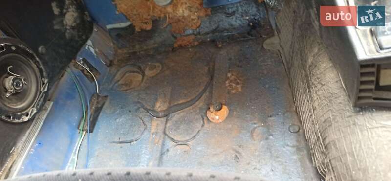 Седан ВАЗ / Lada 2107 1986 в Богодухіву