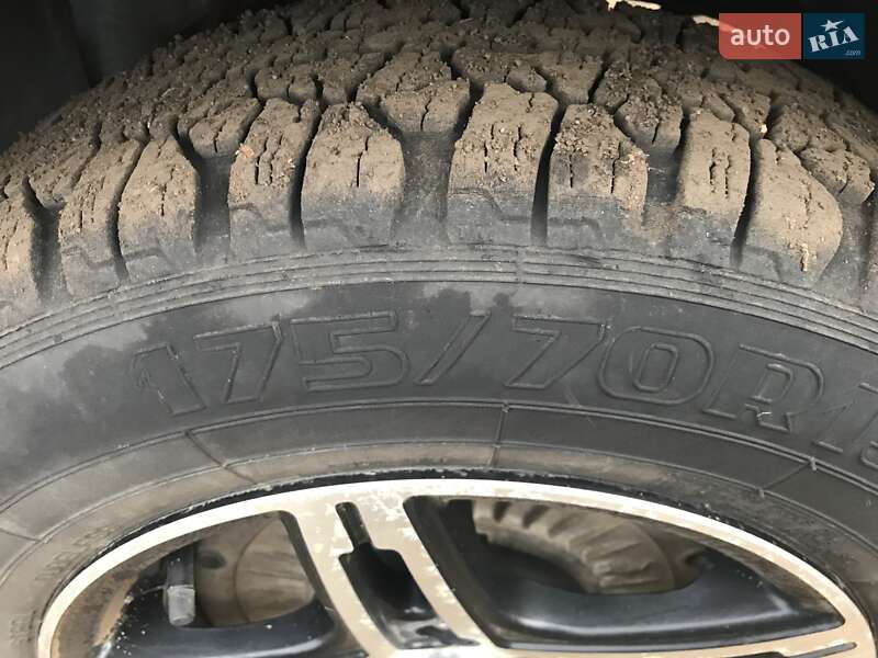 Седан ВАЗ / Lada 2107 2004 в Бобринце фото 2 Седан ВАЗ / Lada 2107 2004 в Бобринце