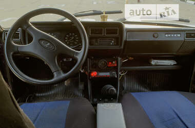 Седан ВАЗ / Lada 2107 2002 в Копычинце