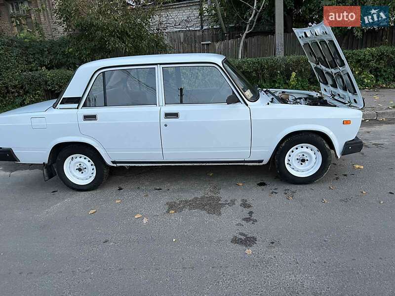 Седан ВАЗ / Lada 2107 2006 в Запоріжжі