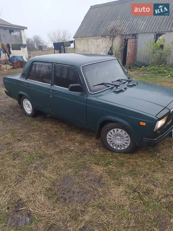ВАЗ / Lada 2107