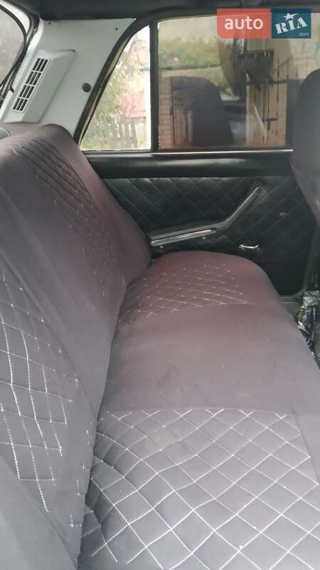 Седан ВАЗ / Lada 2107 2004 в Луцьку