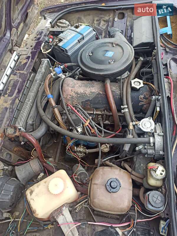 Седан ВАЗ / Lada 2107 2003 в Могилев-Подольске