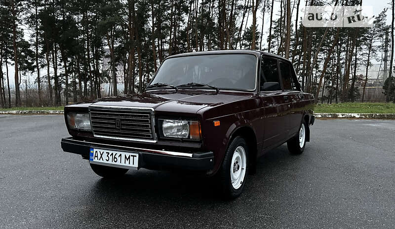 Седан ВАЗ / Lada 2107 2009 в Харькове