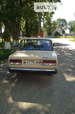 Седан ВАЗ / Lada 2107 1988 в Ивано-Франковске