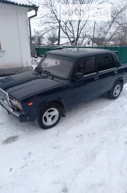 Седан ВАЗ / Lada 2107 2004 в Тетиеве