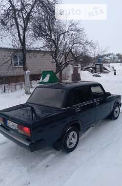 Седан ВАЗ / Lada 2107 2004 в Тетиеве