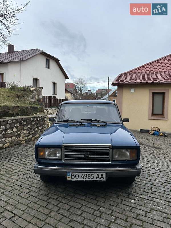 Седан ВАЗ / Lada 2107 2004 в Тернополе