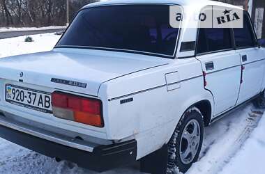 Седан ВАЗ / Lada 2107 2002 в Днепре