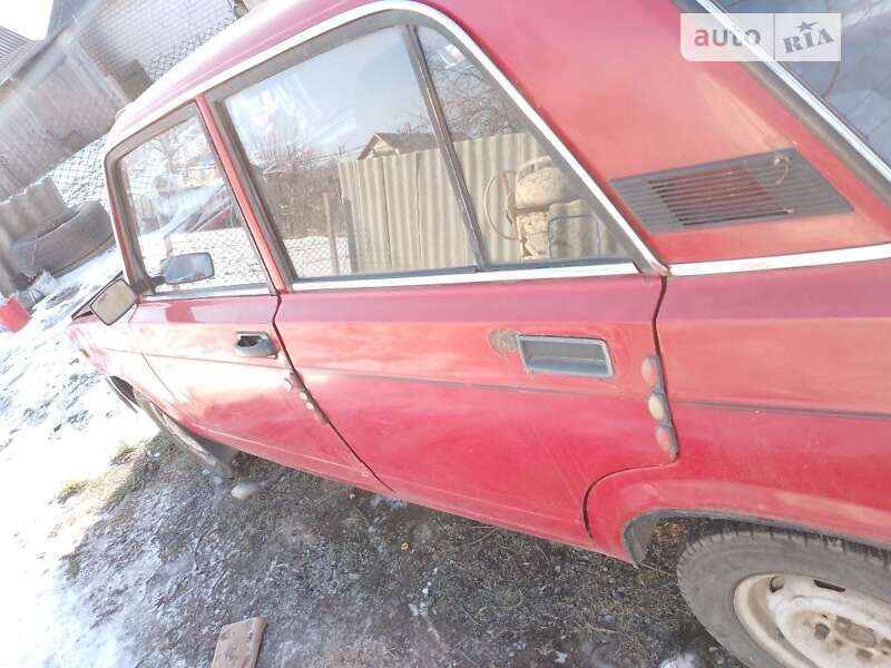 Седан ВАЗ / Lada 2107 1989 в Звягеле фото 9 Седан ВАЗ / Lada 2107 1989 в Звягеле