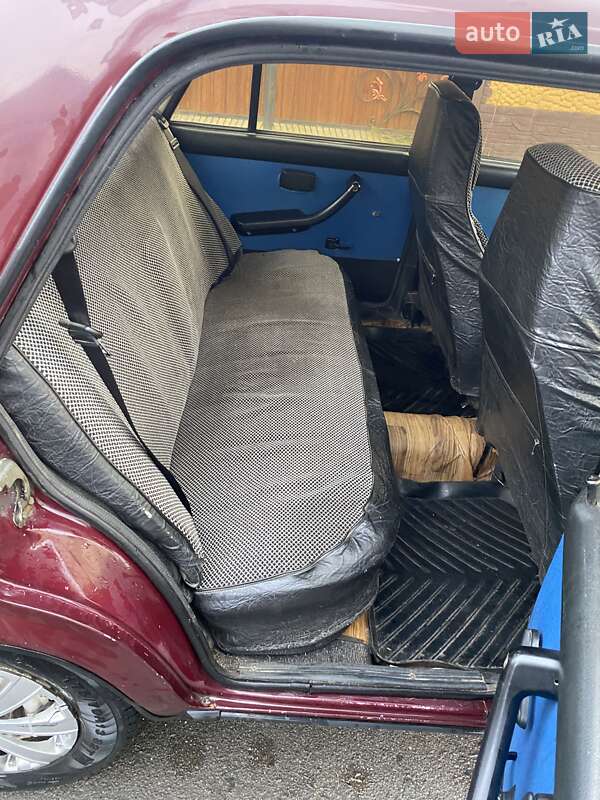 Седан ВАЗ / Lada 2107 2005 в Шполе