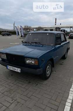 Седан ВАЗ / Lada 2107 2005 в Черкассах