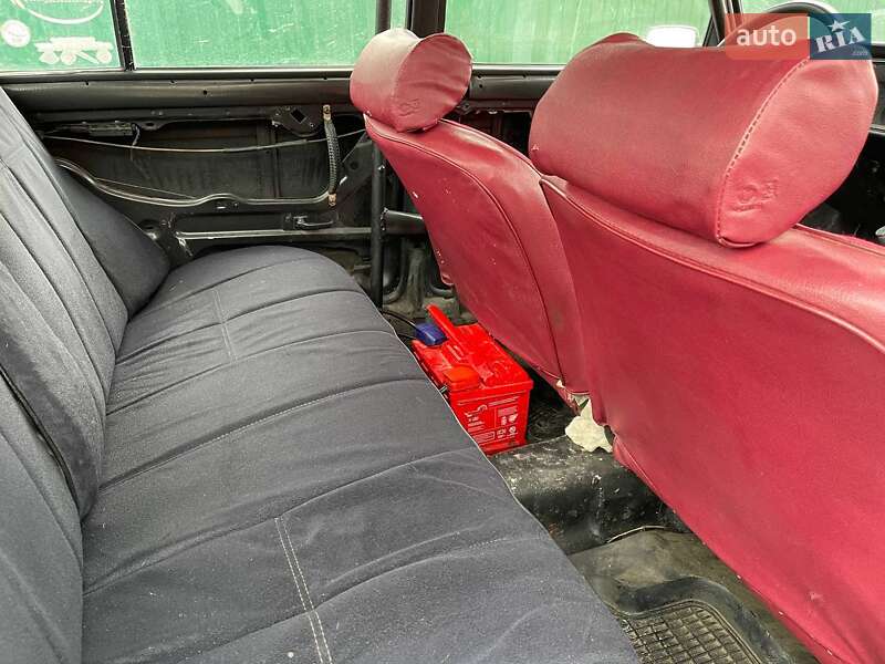 Седан ВАЗ / Lada 2107 2000 в Харкові