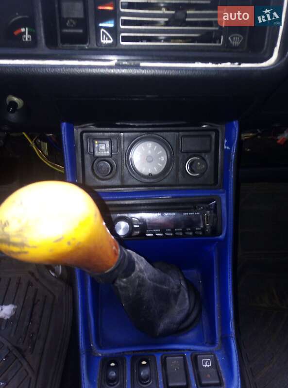 Седан ВАЗ / Lada 2107 2008 в Харькове фото 3 Седан ВАЗ / Lada 2107 2008 в Харькове
