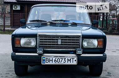 Седан ВАЗ / Lada 2107 1996 в Одессе