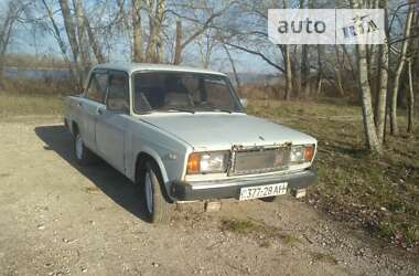 Седан ВАЗ / Lada 2107 1992 в Дніпрі