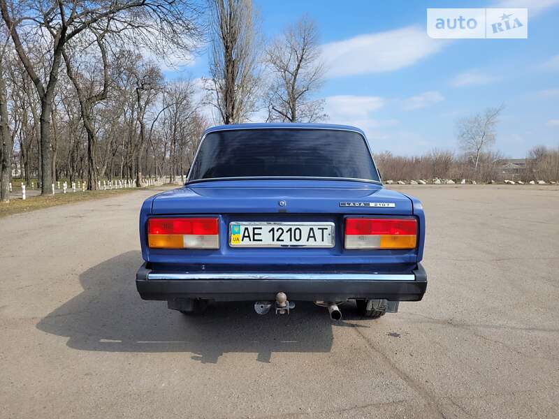 Седан ВАЗ / Lada 2107 2006 в Павлограде фото 7 Седан ВАЗ / Lada 2107 2006 в Павлограде