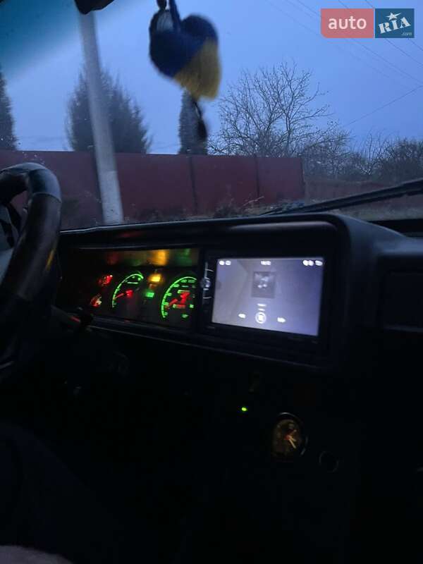 Седан ВАЗ / Lada 2107 1993 в Умани