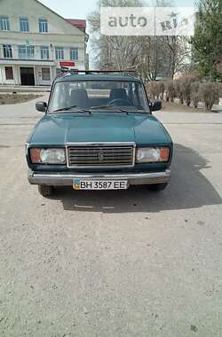 Седан ВАЗ / Lada 2107 2002 в Раздельной