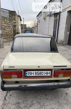 Седан ВАЗ / Lada 2107 1982 в Одессе
