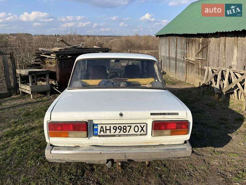 Седан ВАЗ / Lada 2107 2005 в Покровську