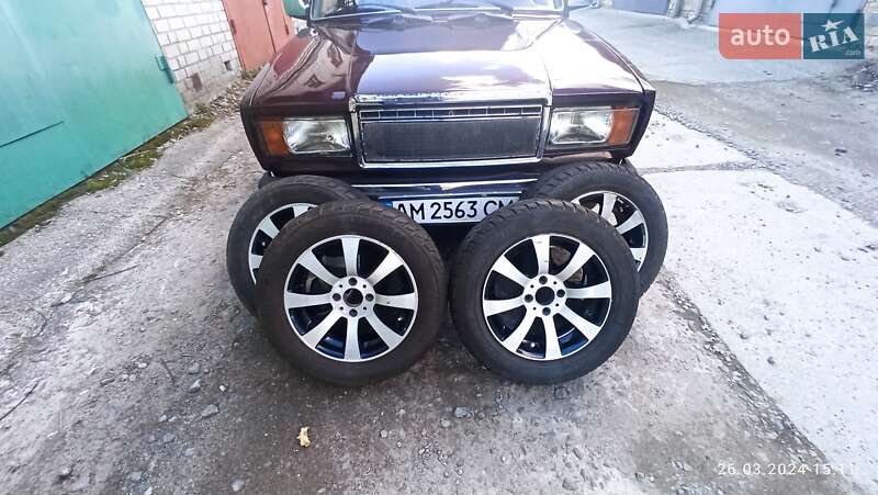 Седан ВАЗ / Lada 2107 2005 в Житомире