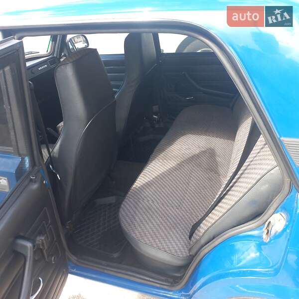 Седан ВАЗ / Lada 2107 2008 в Киеве