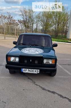 Седан ВАЗ / Lada 2107 2002 в Запорожье