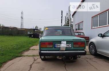 Седан ВАЗ / Lada 2107 1988 в Одессе