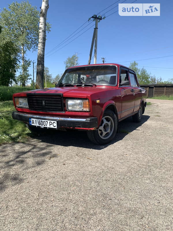 Седан ВАЗ / Lada 2107 1988 в Переяславе