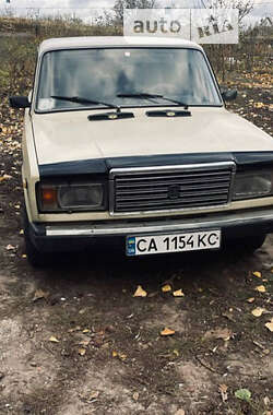 Седан ВАЗ / Lada 2107 1989 в Звенигородке