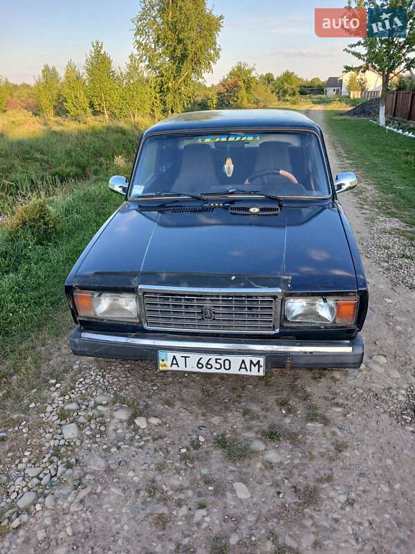 Седан ВАЗ / Lada 2107 2007 в Долині