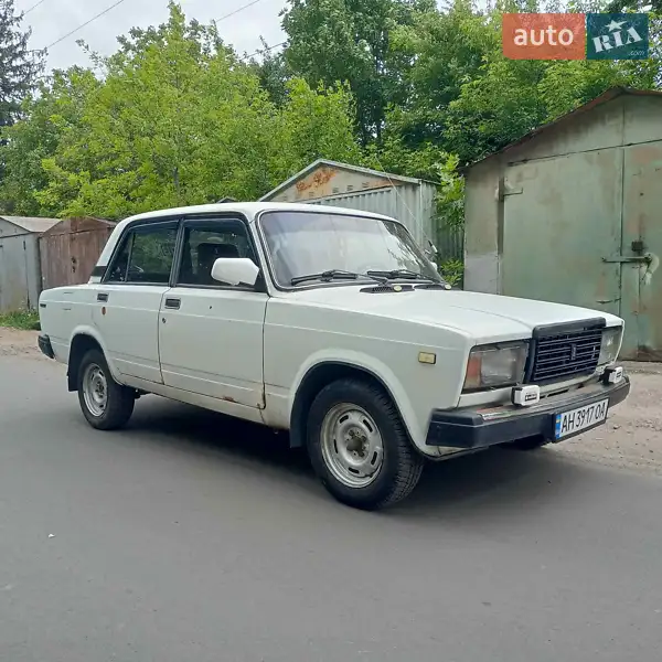ВАЗ / Lada 2107