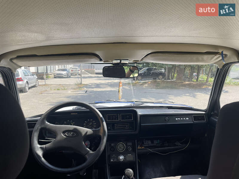 Седан ВАЗ / Lada 2107 2003 в Чорткові