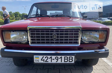 Седан ВАЗ / Lada 2107 1995 в Житомире