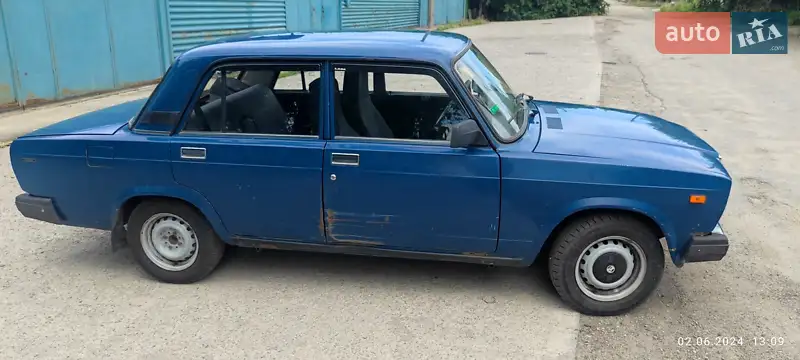 ВАЗ / Lada 2107