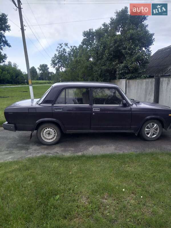 Седан ВАЗ / Lada 2107 2005 в Прилуках фото 2 Седан ВАЗ / Lada 2107 2005 в Прилуках