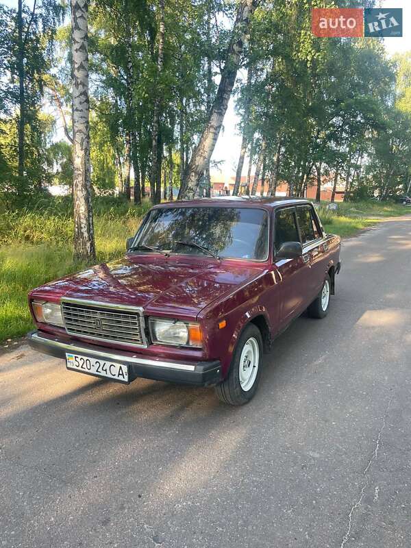 Седан ВАЗ / Lada 2107 2002 в Ахтырке фото 5 Седан ВАЗ / Lada 2107 2002 в Ахтырке