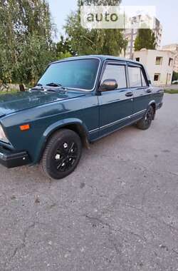 Седан ВАЗ / Lada 2107 2006 в Харькове