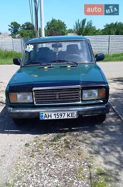 Седан ВАЗ 2107 1999 в 