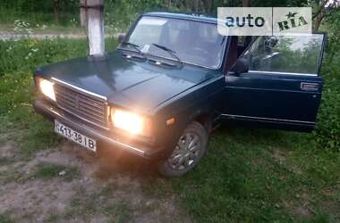 Седан ВАЗ / Lada 2107 1999 в Коломые