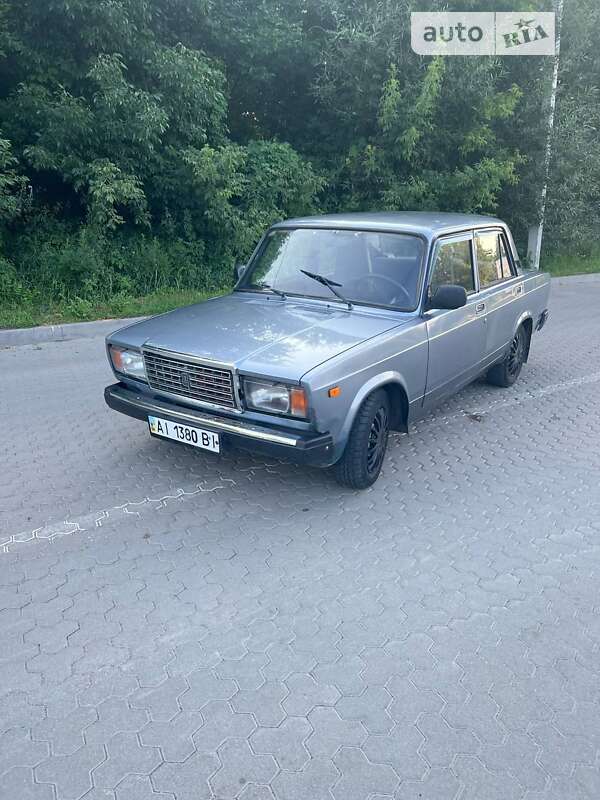 Седан ВАЗ / Lada 2107 2007 в Ніжині