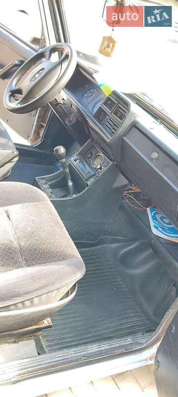 Седан ВАЗ / Lada 2107 1994 в Житомире