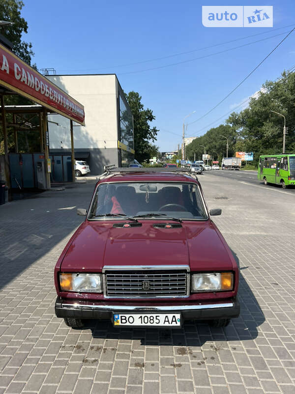 Седан ВАЗ / Lada 2107 2004 в Тернополі
