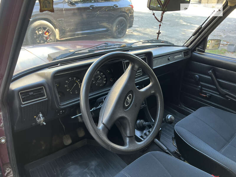 Седан ВАЗ / Lada 2107 2004 в Тернополі