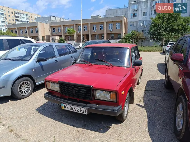 ВАЗ / Lada 2107