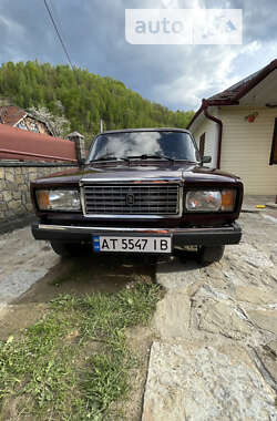 Седан ВАЗ / Lada 2107 2006 в Надвірній